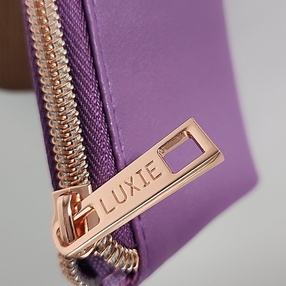 LUXIE FLORALS BRUSH SET - 5 Piece Set - Picture 8 of 12